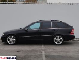 Mercedes C-klasa 2004 1.8 160 KM Mercedes C-klasa 2004 1.8 160 KM
