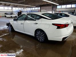 Nissan Altima 2025 2