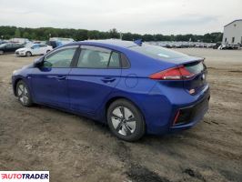 Hyundai IONIQ Hybrid 2019 1
