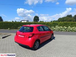 Toyota Yaris 2015 1.0 69 KM