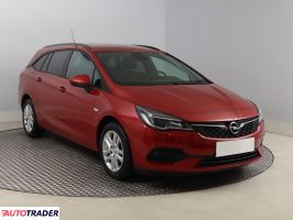 Opel Astra 2019 1.2 108 KM