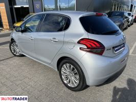 Peugeot 208 2016 1.2 110 KM