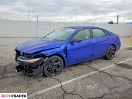 Hyundai Elantra - zobacz ofertę