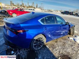 Lexus IS 2024 3