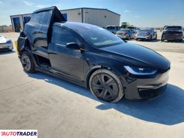 Tesla Model X 2026