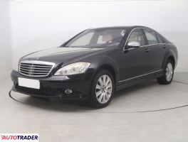 Mercedes S-klasa 2007 4.0 315 KM