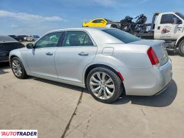 Chrysler 300C 2020 3