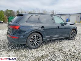 Audi Q7 2022 3