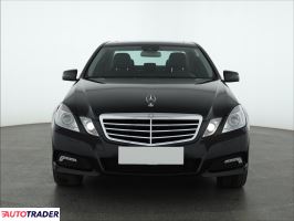 Mercedes E-klasa 2009 3.0 227 KM