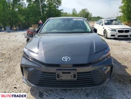 Toyota Camry 2025 2