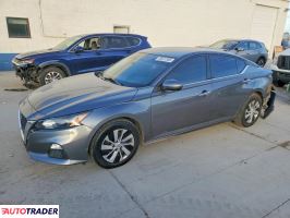 Nissan Altima - zobacz ofertę