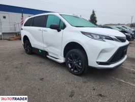 Toyota Sienna 2024 2