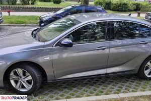 Opel Insignia 2021 1.5 122 KM