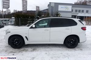 BMW X5 2020 2.0 231 KM