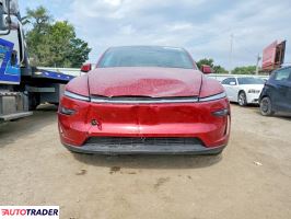 Tesla Model Y 2026