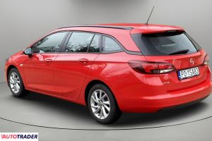 Opel Astra 2020 1.2 130 KM