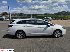 Opel Astra 2017 1.6 136 KM