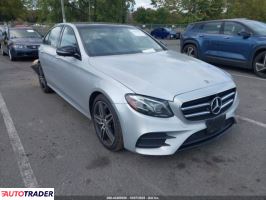 Mercedes 300 - zobacz ofertę