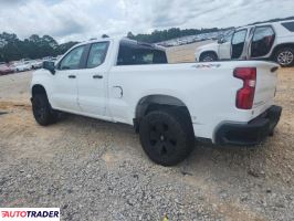 Chevrolet Silverado 2020 4