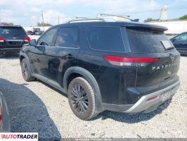 Nissan Pathfinder 2022 3