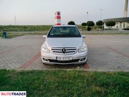 Mercedes B-klasa 2008 2.0 109 KM