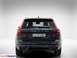 Volvo XC60 2023 2.0 197 KM