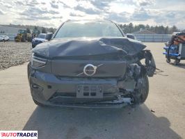 Volvo XC40 2024