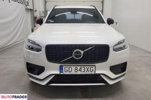 Volvo XC90 2021 2.0 235 KM
