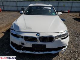 BMW 330 2018 2