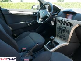 Opel Astra 2007 1.6 105 KM