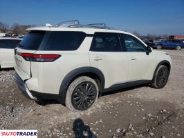 Nissan Pathfinder 2024 3