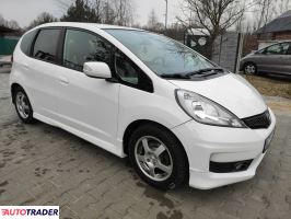 Honda Jazz 2013 1.3 99 KM