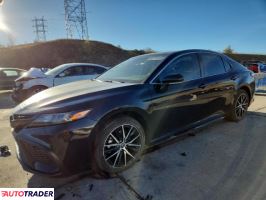 Toyota Camry - zobacz ofertę