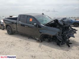 Chevrolet Silverado 2020 4