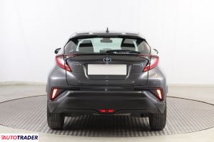 Toyota C-HR 2020 1.8 120 KM