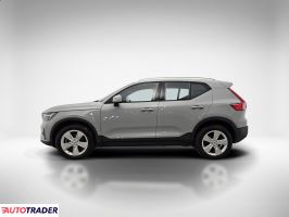 Volvo XC40 2024 2.0 163 KM