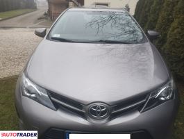 Toyota Auris 2013 1.3 99 KM