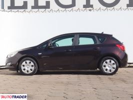 Opel Astra 2012 1.4 118 KM