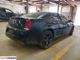 Chrysler 300C 2021 3