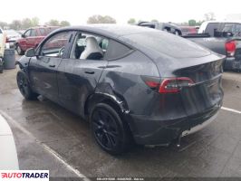 Tesla Model Y 2025 Tesla Model Y 2025