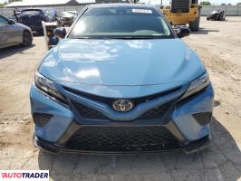 Toyota Camry 2022 3