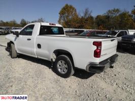 Chevrolet Silverado 2021 4