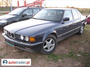 BMW 750 1992 3