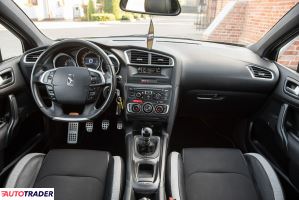 Citroen DS4 2015 1.6 114 KM