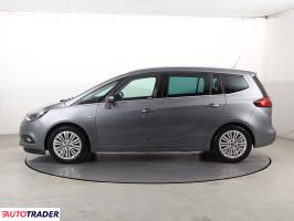 Opel Zafira 2018 1.4 138 KM