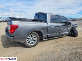 Nissan Titan 2020 5