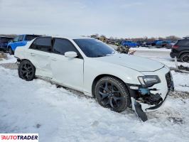 Chrysler 300C 2021 3