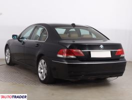 BMW 730 2005 3.0 227 KM