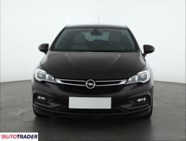 Opel Astra 2016 1.4 123 KM