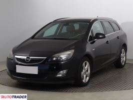 Opel Astra 2011 1.7 108 KM